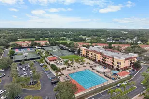 13941 Clubhouse Dr, Tampa, FL 33618 - Photo 22