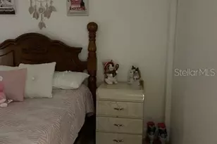 9110 Tudor Dr, Tampa, FL 33615 - Photo 10