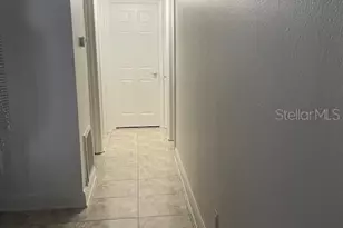 9110 Tudor Dr, Tampa, FL 33615 - Photo 12
