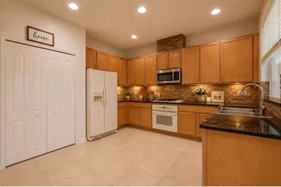 4716 Mapletree Loop, Wesley Chapel, FL 33543 - Photo 4