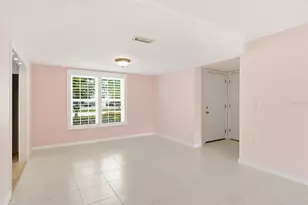 2453 Egret Blvd, Clearwater, FL 33762 - Photo 10