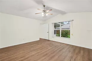 1025 Malletwood Dr, Brandon, FL 33510 - Photo 12
