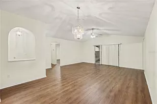 1025 Malletwood Dr, Brandon, FL 33510 - Photo 6