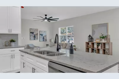 1901 31st Street S, Saint Petersburg, FL 33712 - Photo 12