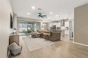 8012 Olive Brook Dr, Wesley Chapel, FL 33545 - Photo 6
