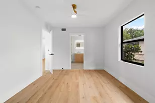 605 N Woodlynne Ave, Tampa, FL 33609 - Photo 22