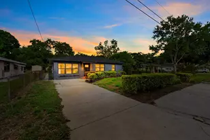 605 N Woodlynne Ave, Tampa, FL 33609 - Photo 1