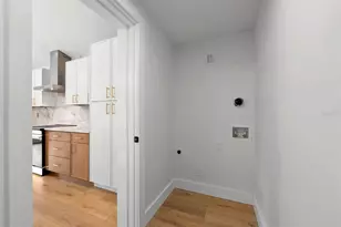 605 N Woodlynne Ave, Tampa, FL 33609 - Photo 24