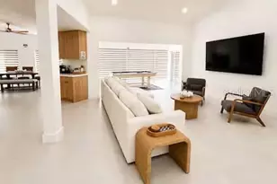 4760 Camphor Ave, Sarasota, FL 34231 - Photo 2
