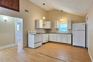 2441 E Magnolia St, Lakeland, FL 33801 - Photo 6