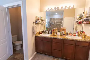 417 Blakely Ct, Ruskin, FL 33570 - Photo 22