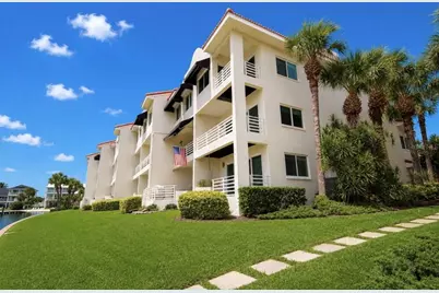 4639 Mirabella Court, Saint Pete Beach, FL 33706 - Photo 24
