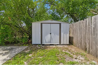 1216 E Giddens Ave, Tampa, FL 33603 - Photo 56