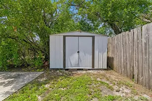 1216 E Giddens Ave, Tampa, FL 33603 - Photo 56