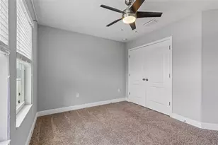 1216 E Giddens Ave, Tampa, FL 33603 - Photo 36