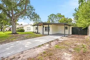 8118 Tanglewood Ln, Tampa, FL 33615 - Photo 4