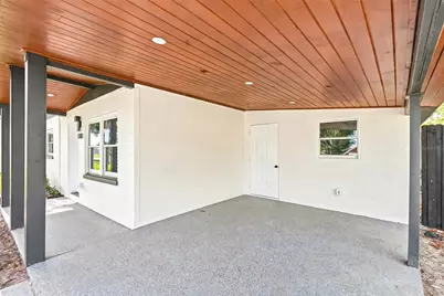 8118 Tanglewood Lane, Tampa, FL 33615 - Photo 30
