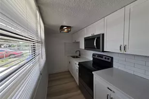 3222 Welborn Way, Tampa, FL 33619 - Photo 4
