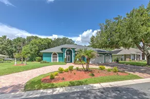 2809 Barret Ave, Plant City, FL 33566 - Photo 2