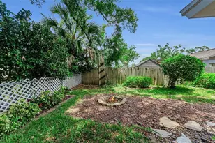 1760 E Orangeside Rd, Palm Harbor, FL 34683 - Photo 32