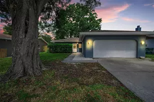 1760 E Orangeside Rd, Palm Harbor, FL 34683 - Photo 2