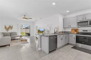 3664 Sungrove Cir, Sanford, FL 32771 - Photo 6