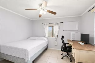 3827 38th Ave N, Saint Petersburg, FL 33713 - Photo 10
