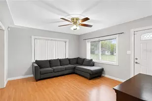 3827 38th Ave N, Saint Petersburg, FL 33713 - Photo 4