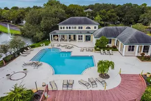 4115 Chatham Oak Ct, Tampa, FL 33624 - Photo 4