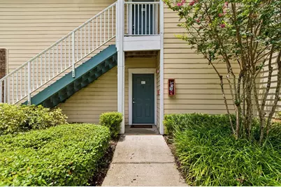 4115 Chatham Oak Court #201, Tampa, FL 33624 - Photo 10