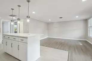 1018 Osprey Ct, Dunedin, FL 34698 - Photo 10
