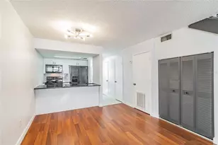4907 W McElroy Ave, Tampa, FL 33611 - Photo 8