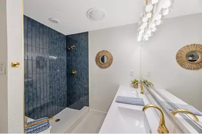 5020 15th Avenue N, Saint Petersburg, FL 33710 - Photo 18