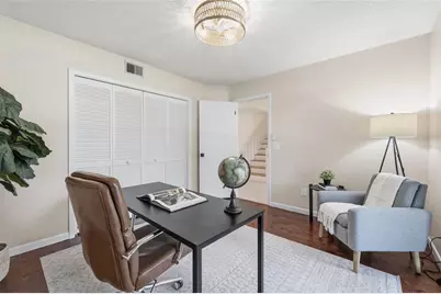 11007 Theresa Arbor Drive, Tampa, FL 33617 - Photo 24