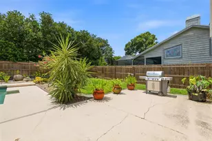 11007 Theresa Arbor Dr, Tampa, FL 33617 - Photo 48