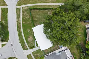 2287 Manor Blvd N, Clearwater, FL 33765 - Photo 42