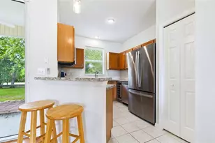 12426 Country White Cir, Tampa, FL 33635 - Photo 10