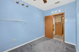 2600 25th Ave N, Saint Petersburg, FL 33713 - Photo 16