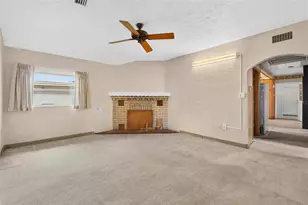 2600 25th Ave N, Saint Petersburg, FL 33713 - Photo 10