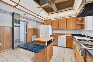 2600 25th Ave N, Saint Petersburg, FL 33713 - Photo 12