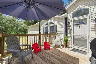 37903 Tucker Rd, Zephyrhills, FL 33542 - Photo 10