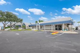 7028 Mt Jupiter Dr NE, Saint Petersburg, FL 33702 - Photo 24