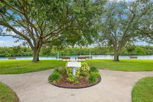 7028 Mt Jupiter Dr NE, Saint Petersburg, FL 33702 - Photo 22