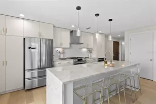 199 Dali Blvd, Saint Petersburg, FL 33701 - Photo 8