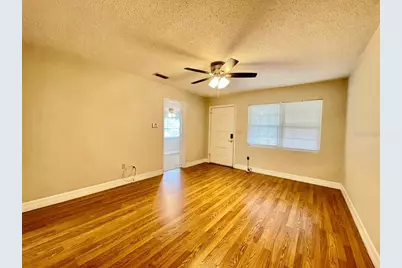6726 N 11th Street, Tampa, FL 33604 - Photo 4