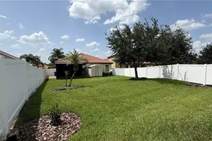1947 Altavista Cir, Lakeland, FL 33810 - Photo 36