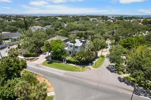 4802 W Beachway Dr, Tampa, FL 33609 - Photo 40