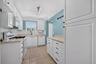 6025 Shore Blvd S, Gulfport, FL 33707 - Photo 14