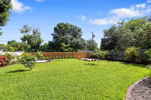 4229 7th Ave N, Saint Petersburg, FL 33713 - Photo 10