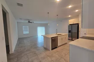 208 Locust Pass, Ocala, FL 34472 - Photo 4